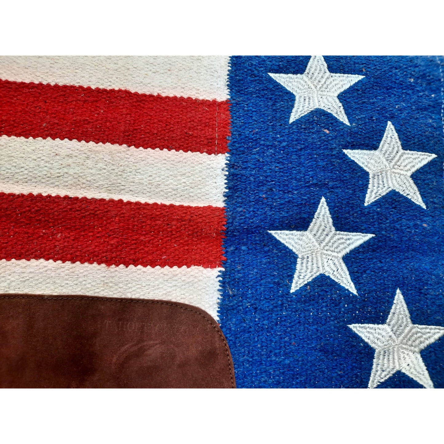 Patriotic Stars & Stripes Cutback Saddle Pad – 32"x 30", 1.25" Thick, 3-Layer Shock-Absorbing Design, Fleece Lining, Suede Wear Leathers, Wither Relief Cutout
