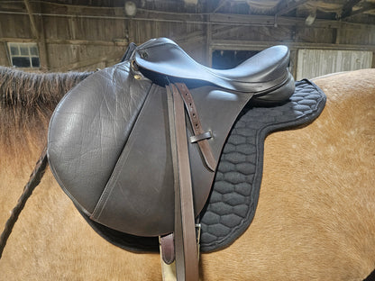 Derby Originals  All Purpose Quilted Contour English Saddle Pad